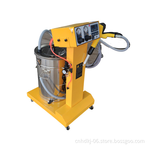 Manual electrostatic powder coating gun for quick color change